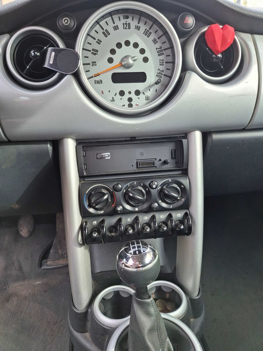 Продава се - Мини купър