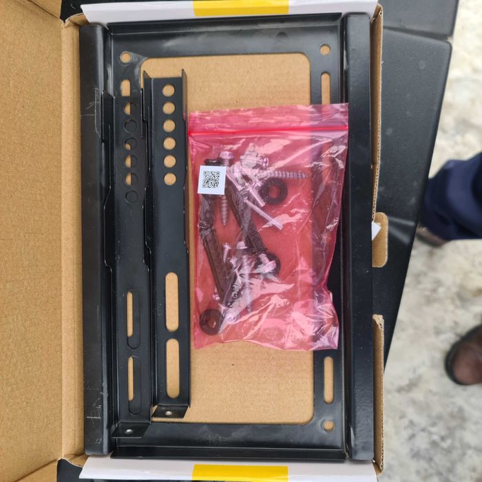 Кранштейн для телевизора