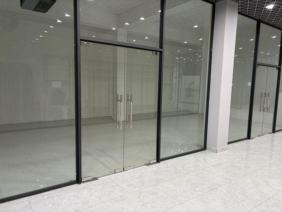 Сдаеться в аренду магазины в Festival Mall