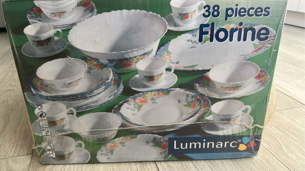 Продам Набор посуды