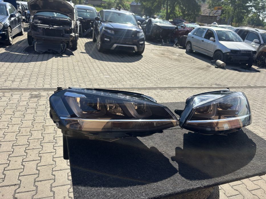 Far Bi-Xenon Volkswagen Golf 7