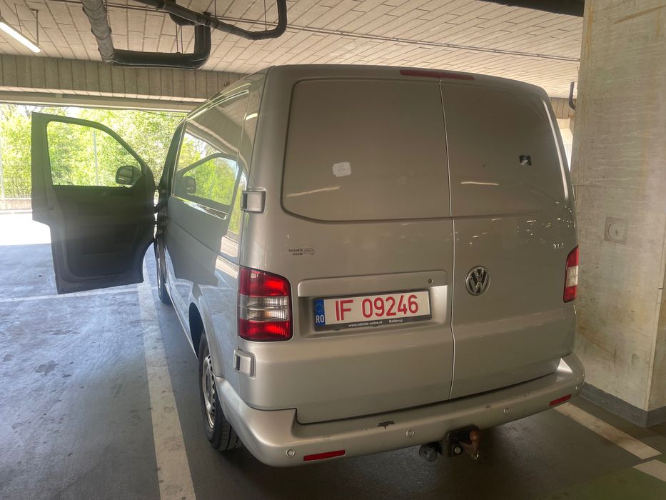 Inchiriere duba fara sofer Vw Transporter preț 350lei/zi