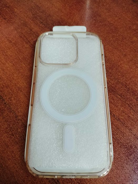 CARCASE IPHONE 16 PRO
