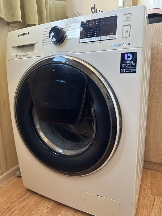 Продается стиральная машина Samsung WW65K42E0