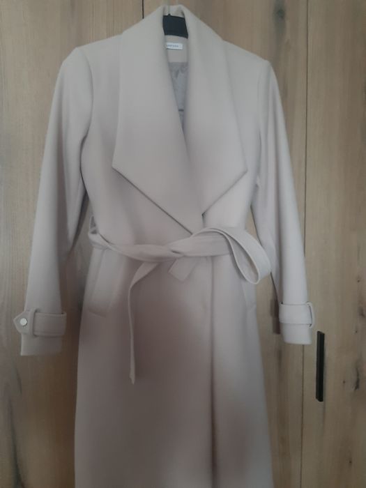 Palton dama,nou, Lascana