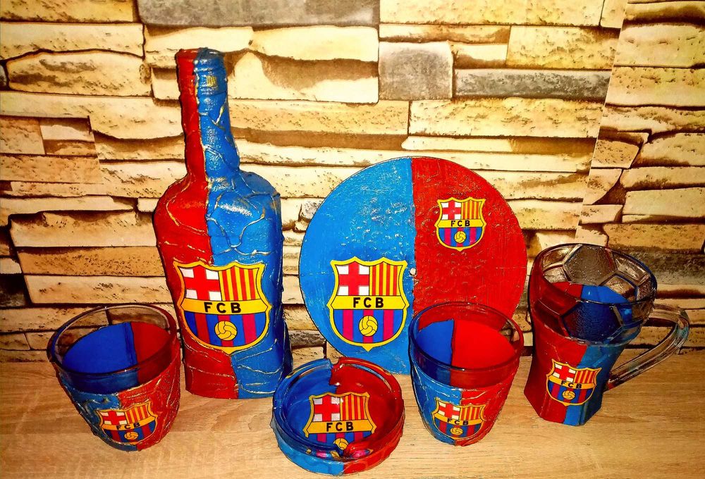 Подарък за фен на "Барселона" / "FCB- Ръчно изработена бутилка с лого