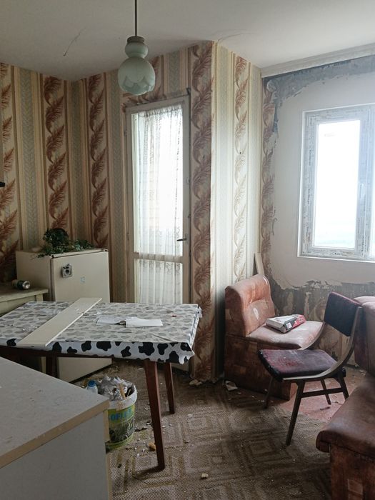 Тристаен апартамент