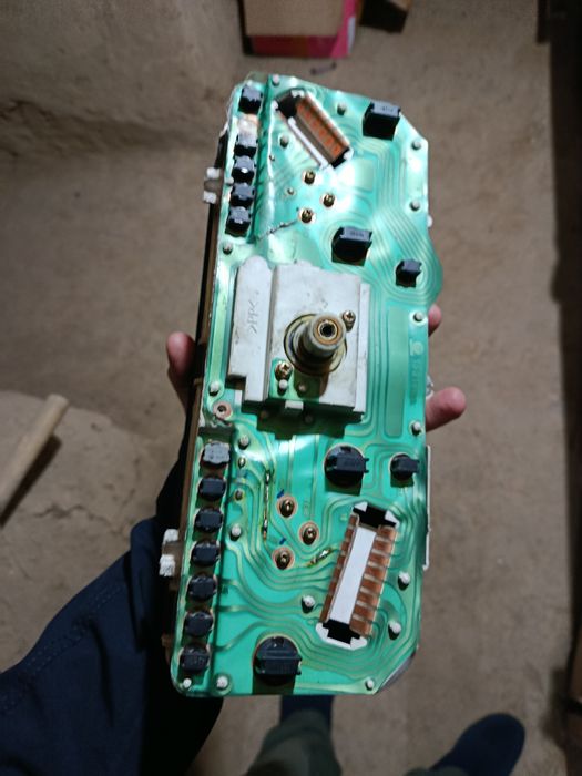 Nexia  tablo sotiladi. Продоется таболо от Нексия