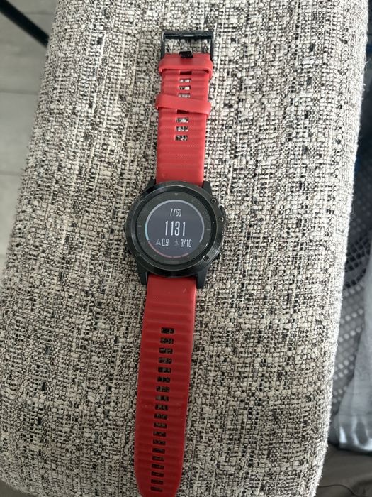 Часы Garmin в хорошем состоянии