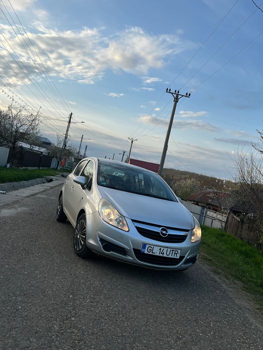 Vand sau schimb cu diferenta din partea mea