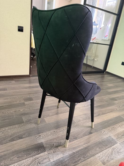 Продам стулья кухонные