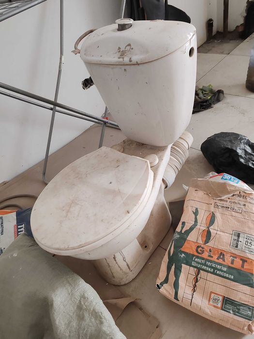 Унитаз в отличном состоянии