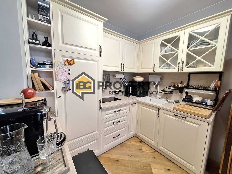 Продава се Тристаен апартамент в Бяла - 97 кв.м за 678 €/кв.м - Снимка #4