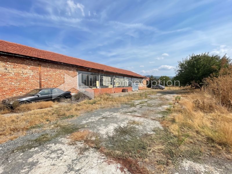 Продава се Офис в с. Гюльовца, Област Бургас - 439 кв.м за 376 €/кв.м - Снимка #3