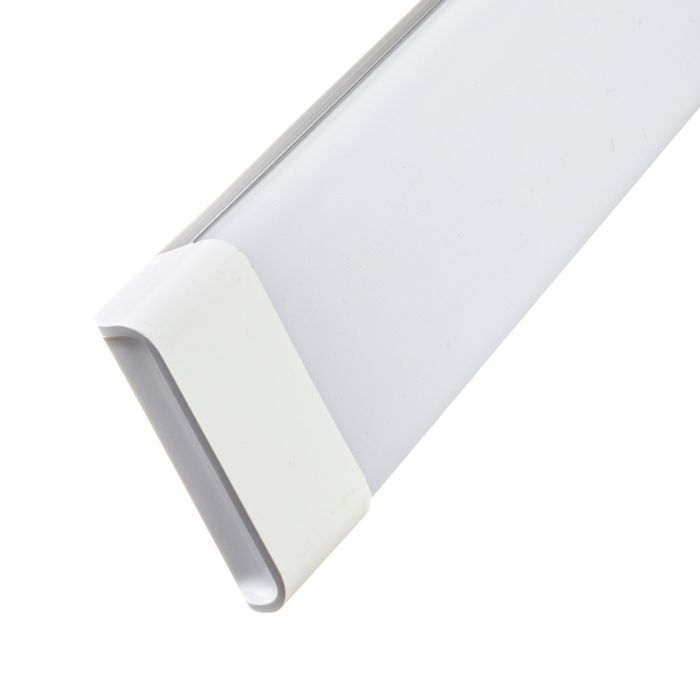 Светильник 120см.