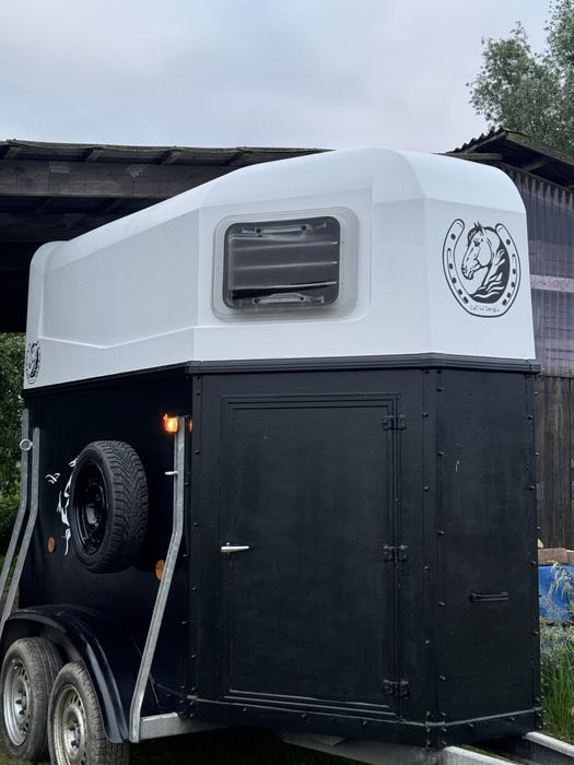 Vând remorca ptr 2 cai Böeckmann