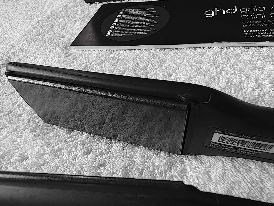 Placa profesionala pentru indreptat parul GHD Gold  MAX