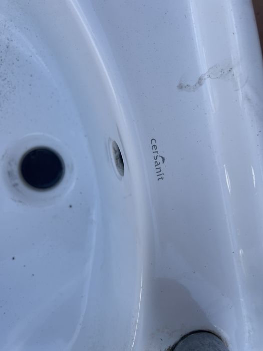 Продается раковина со смесителем