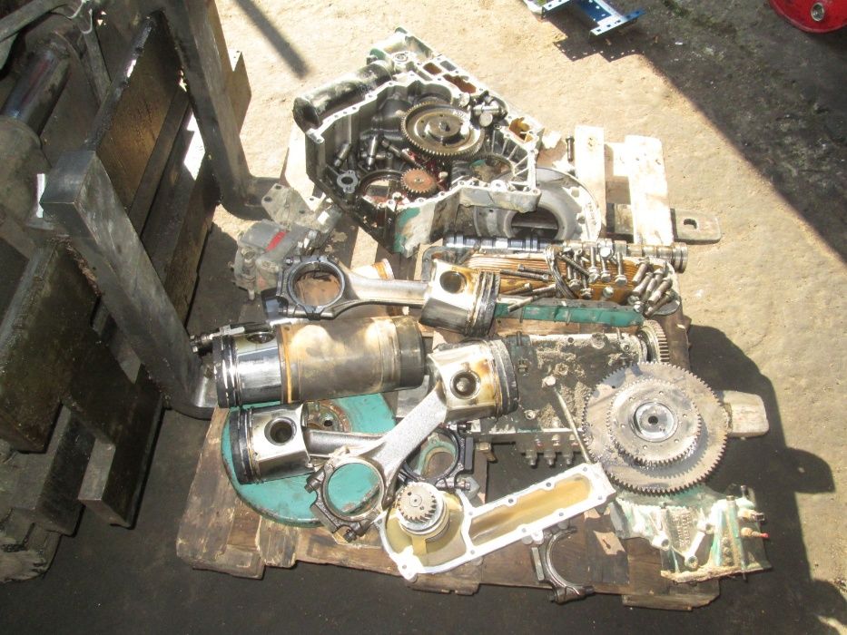Piese de motor Deutz BF6M1015 , BF6M1015C , BF6M2015 .