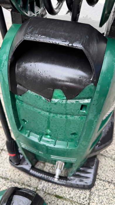 Vand Aparat spalat cu presiune Bosch Aquatak 160 2600W 160 bari Verde