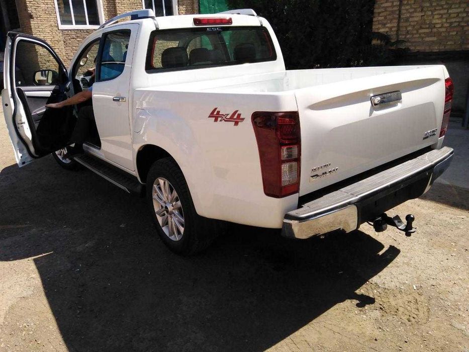 Фаркоп, Сцепное устройство ISUZU  DMAX.