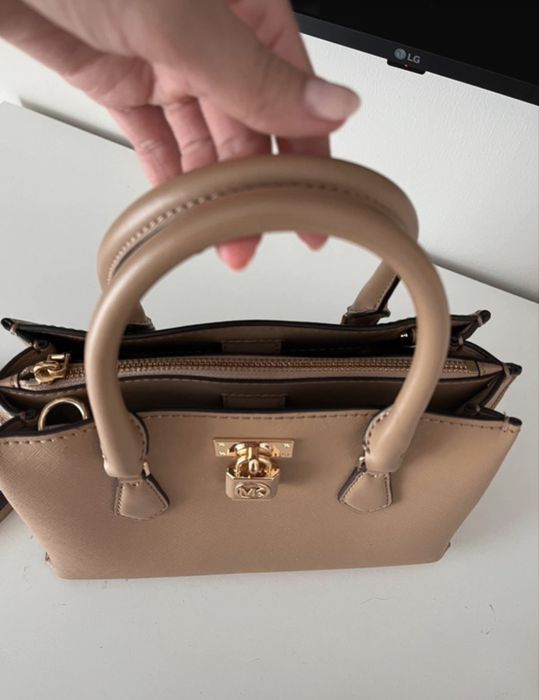 Geanta Michael Kors noua