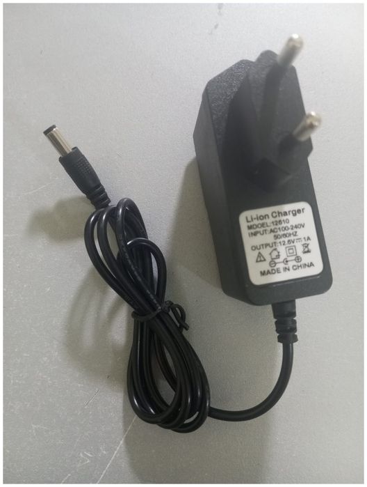 зарядка, блок питания на шуруповёрт 12,6v