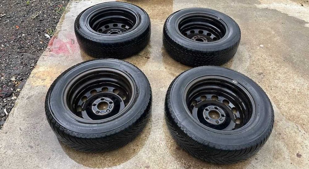 Roti jante tabla  Ford 195*65*15  + anvelope iarna dot 2017