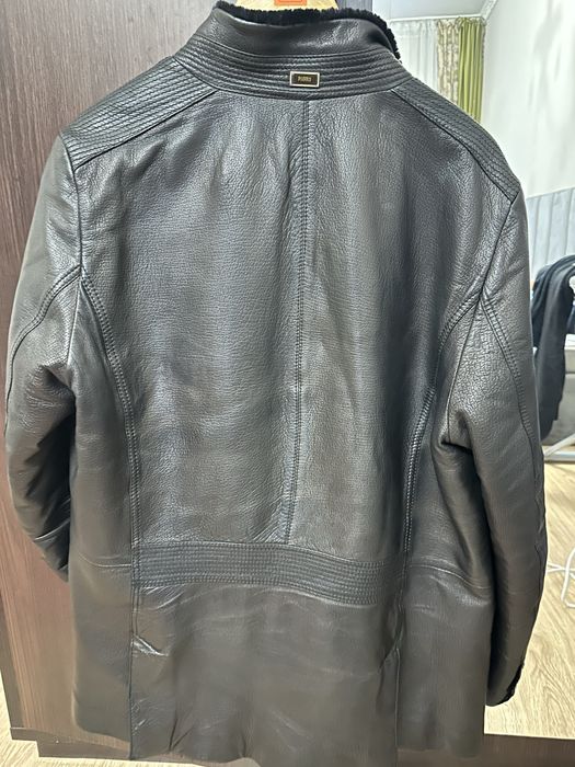 Продам мужскую дубленку