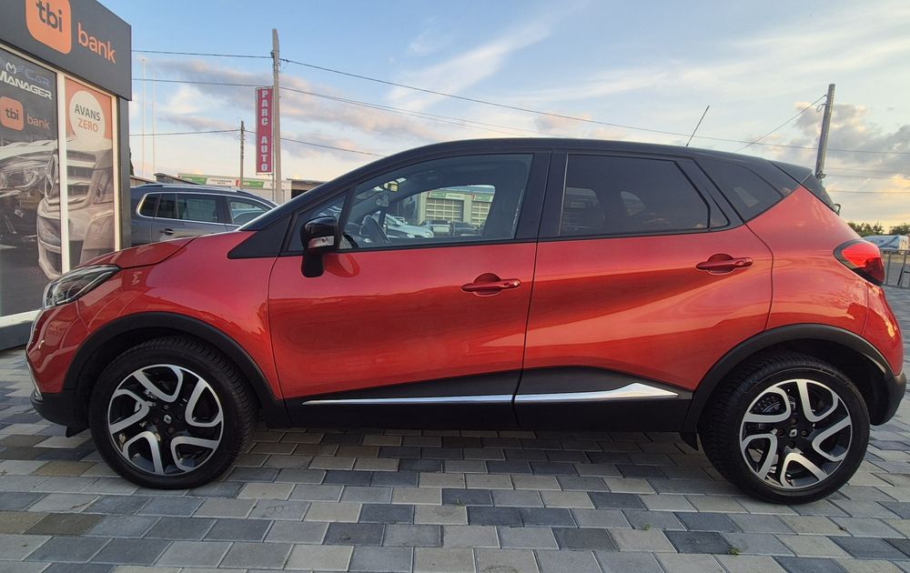 Renault captur Garanție Posibilitate Rate avans 0% Navigatie clima Senzori parcare Revizii