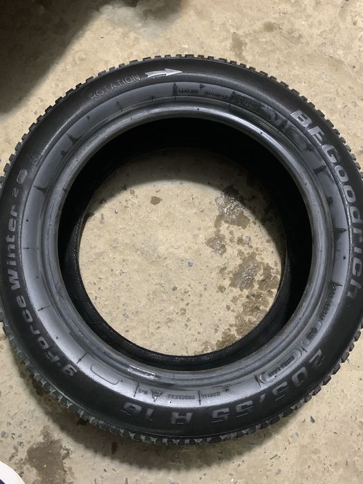 Продается шины размер 205/55/R16.