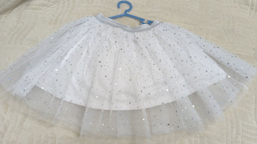 Продано юбку  на девочку праздничную