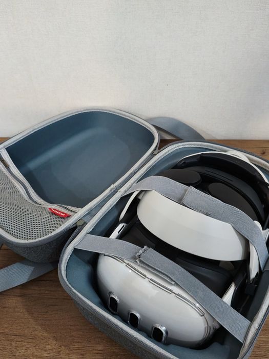 Срочно продам meta quest 3