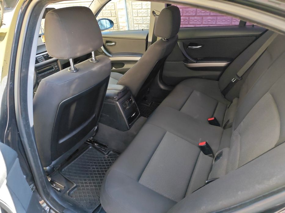 BMW Seria 3  E90