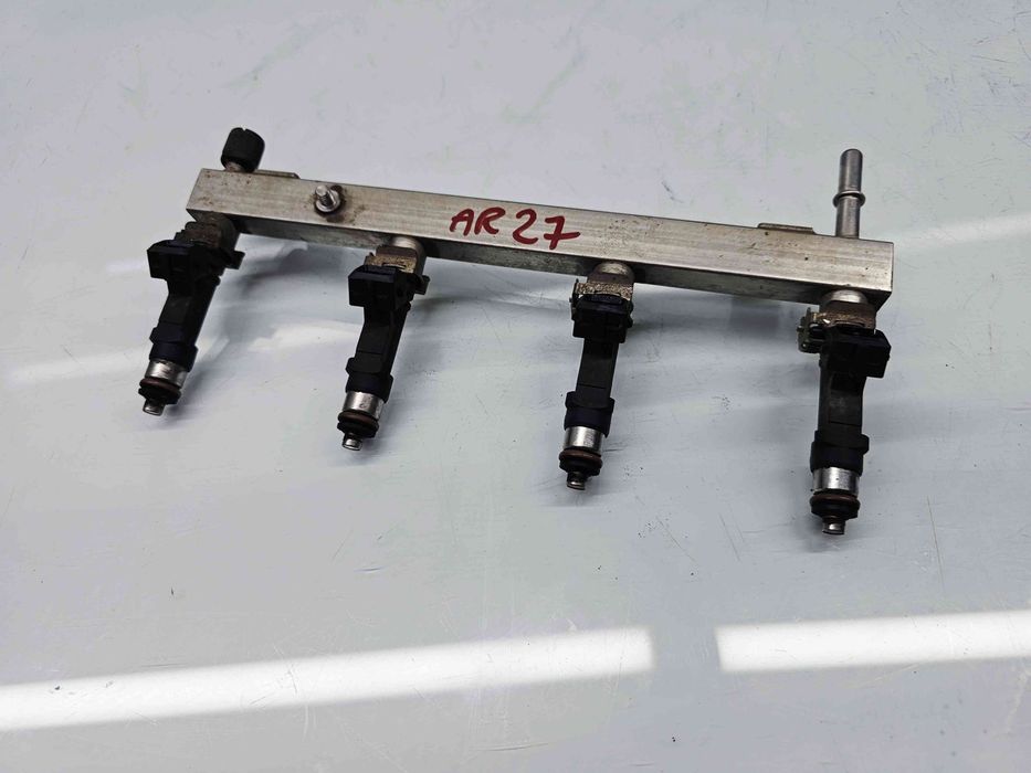 Rampa injectoare Opel Astra J [Fabr 2009-2015] 55572731 1.4 Benz A14XE