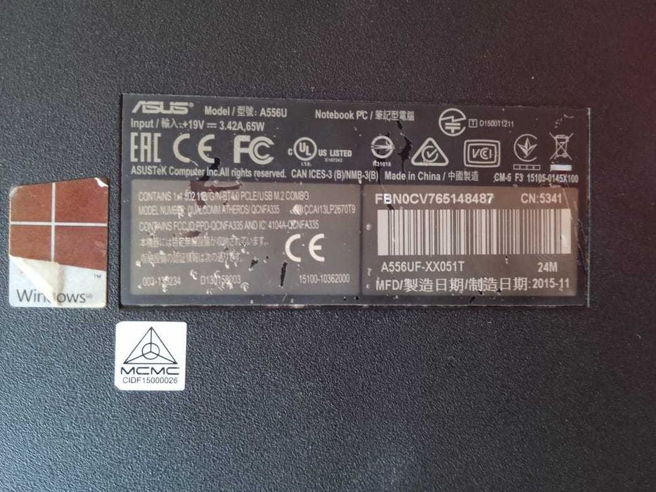 Asus A556U Noutbuk