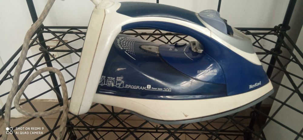 VAND Fier de calcat Tefal, MODEL FV9330