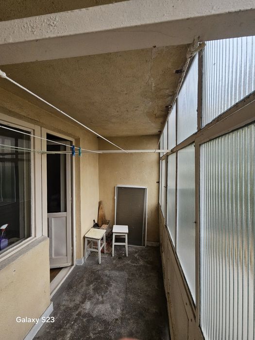 Vand apartament 3 camere