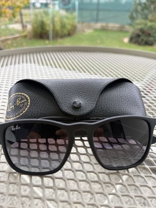 Ray Ban  RB4187 Chris