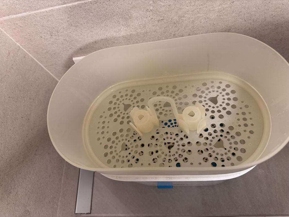 Sterilizator biberoane si suzete Philips Avent