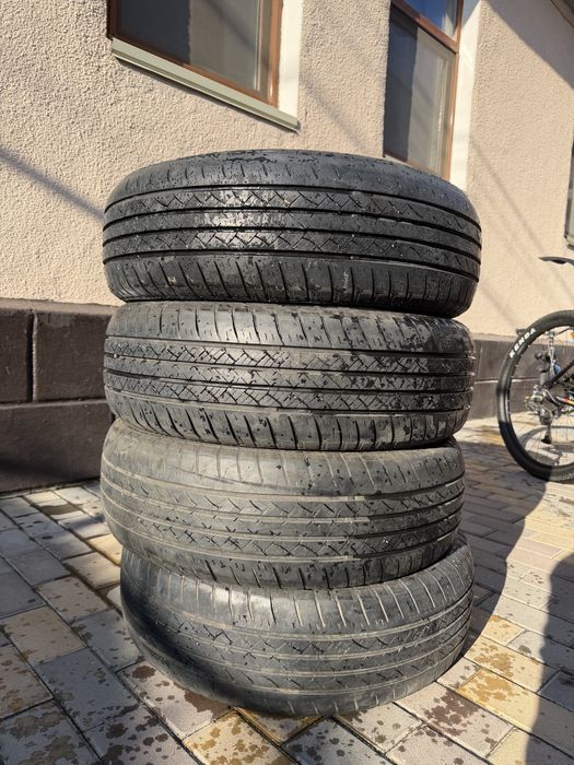 Продам шины R 16