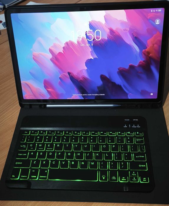 Tabletă Lenovo Tab P12, 12.7", 3K, 8GB RAM, 128GB+husă+tastatura