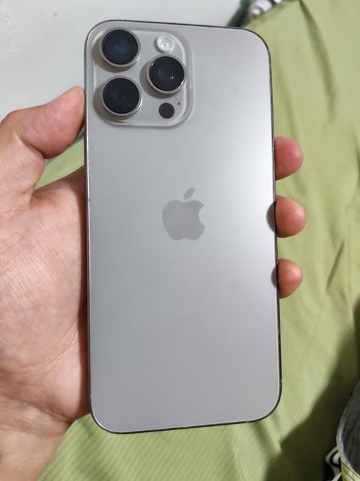 Продам iphone 16 pro max