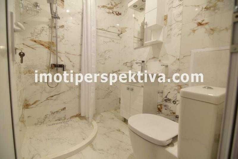 Продава се Тристаен апартамент в Пловдив, Кючук Париж - 100 кв.м за 2300 €/кв.м - Снимка #10