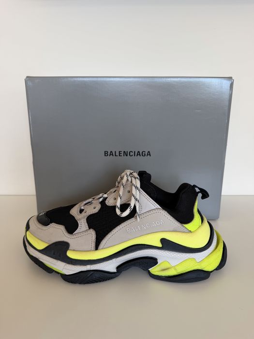 Balenciaga Triple S оригинални