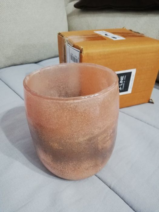 Продавам golden rose Ваза