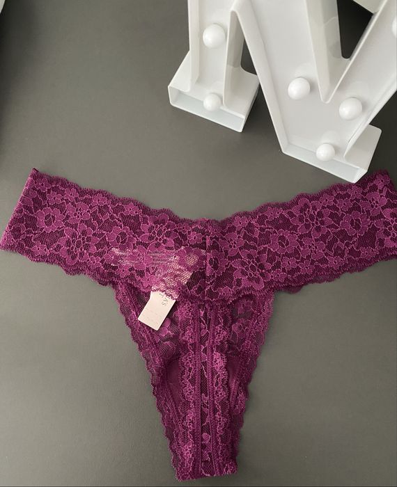 Дамско бельо Victoria’ s secret