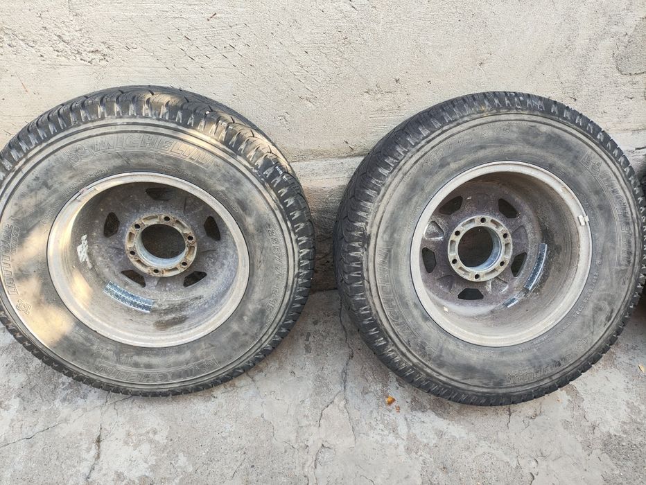 Диски с резиной r15 60тыс кованые 6.139.7
