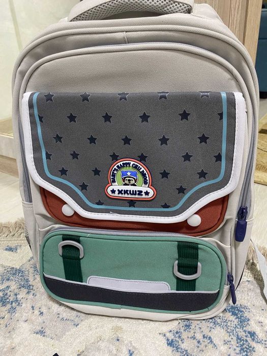 Рюкзаки школьные для мальчиков и девочек