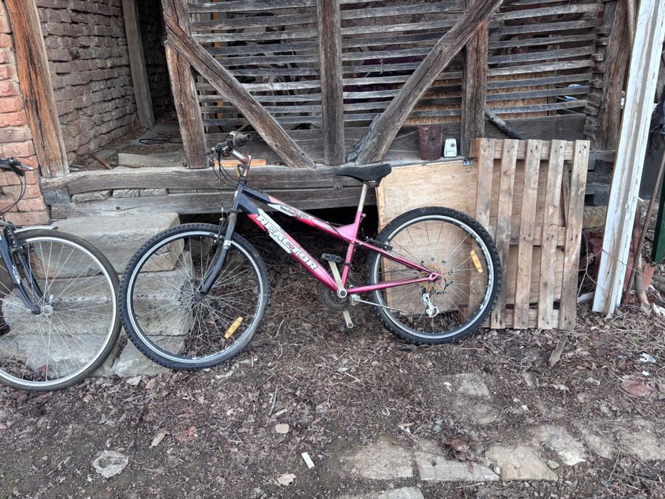 3 броя велосипеди